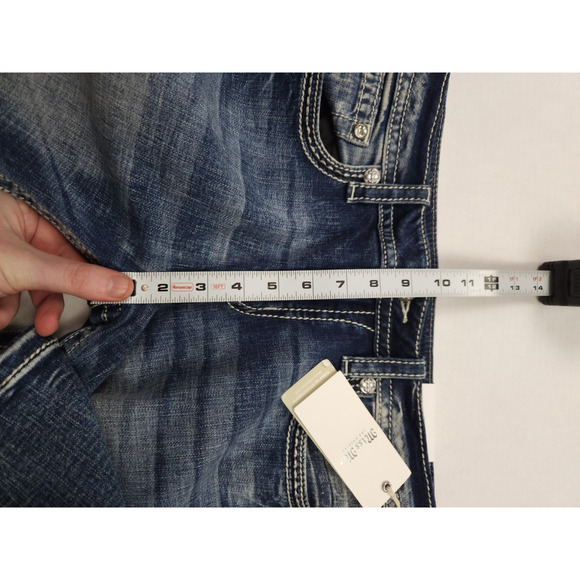 MISS ME Mid Rise Boot Jeans Women's Size 29x30 USA Flag embellished Pockets NWT - Picture 3 of 12